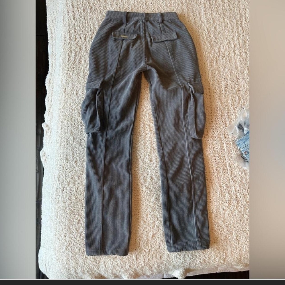 Maniere De Voir Gray Cargo Pants - Picture 3 of 3